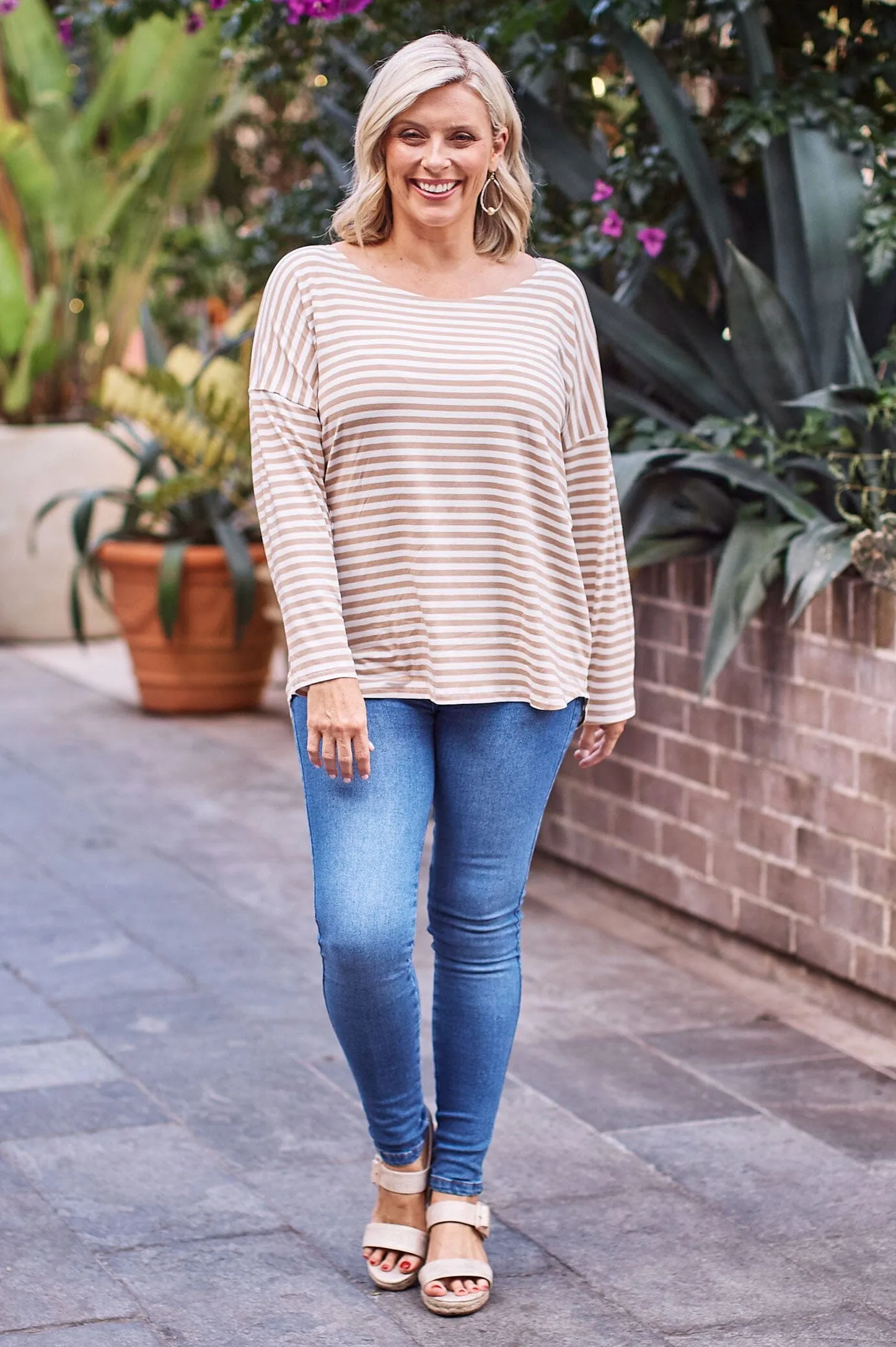 Erica Essential Top Round Neck Striped Camel
