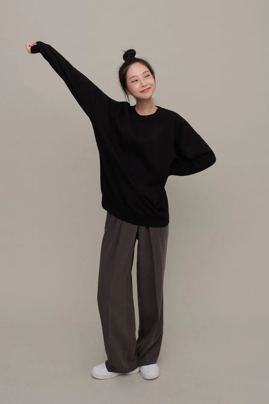 Essential Sweatshirt F17