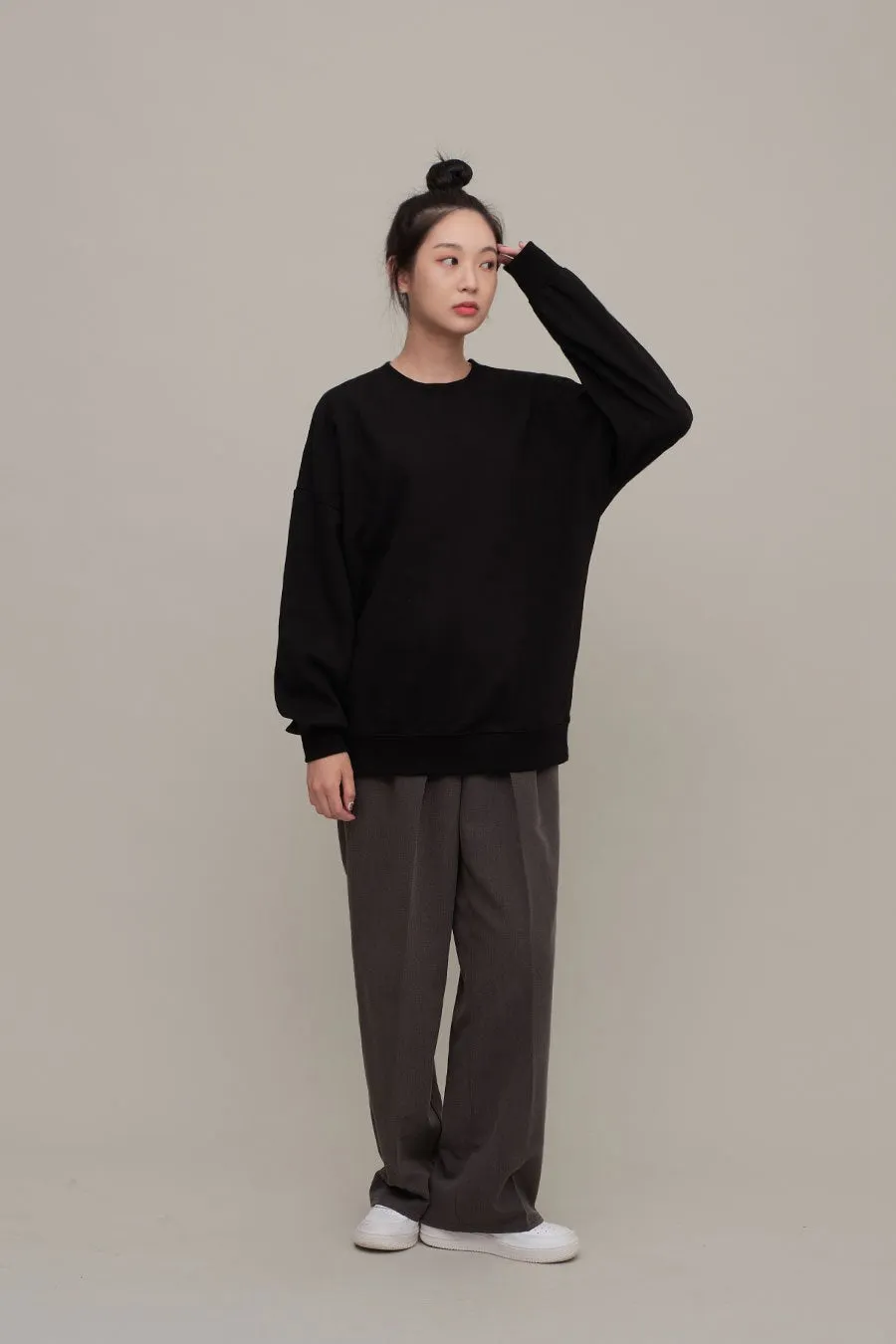 Essential Sweatshirt F17