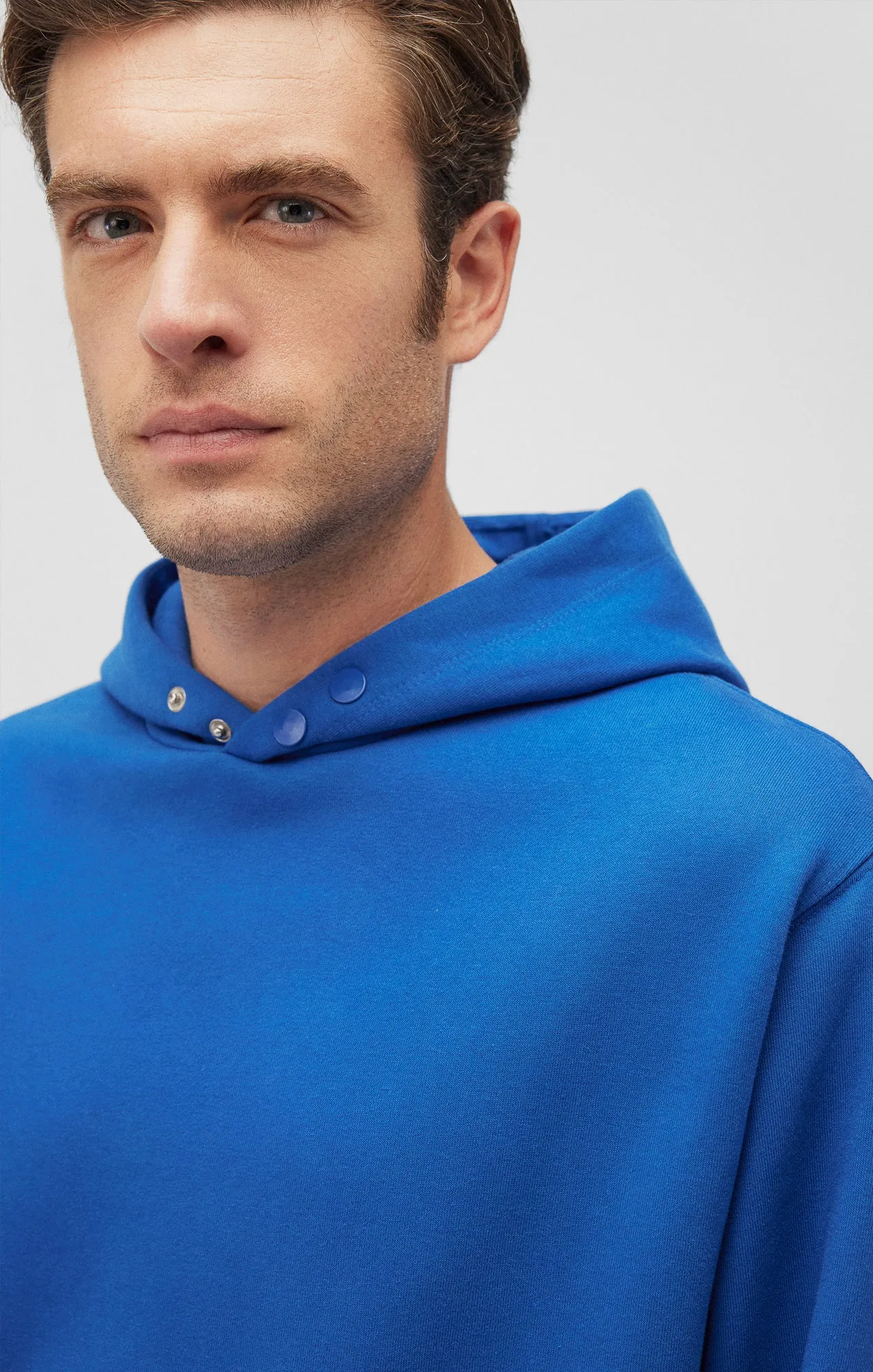 SNAP-BUTTON HOODIE IN TRUE BLUE