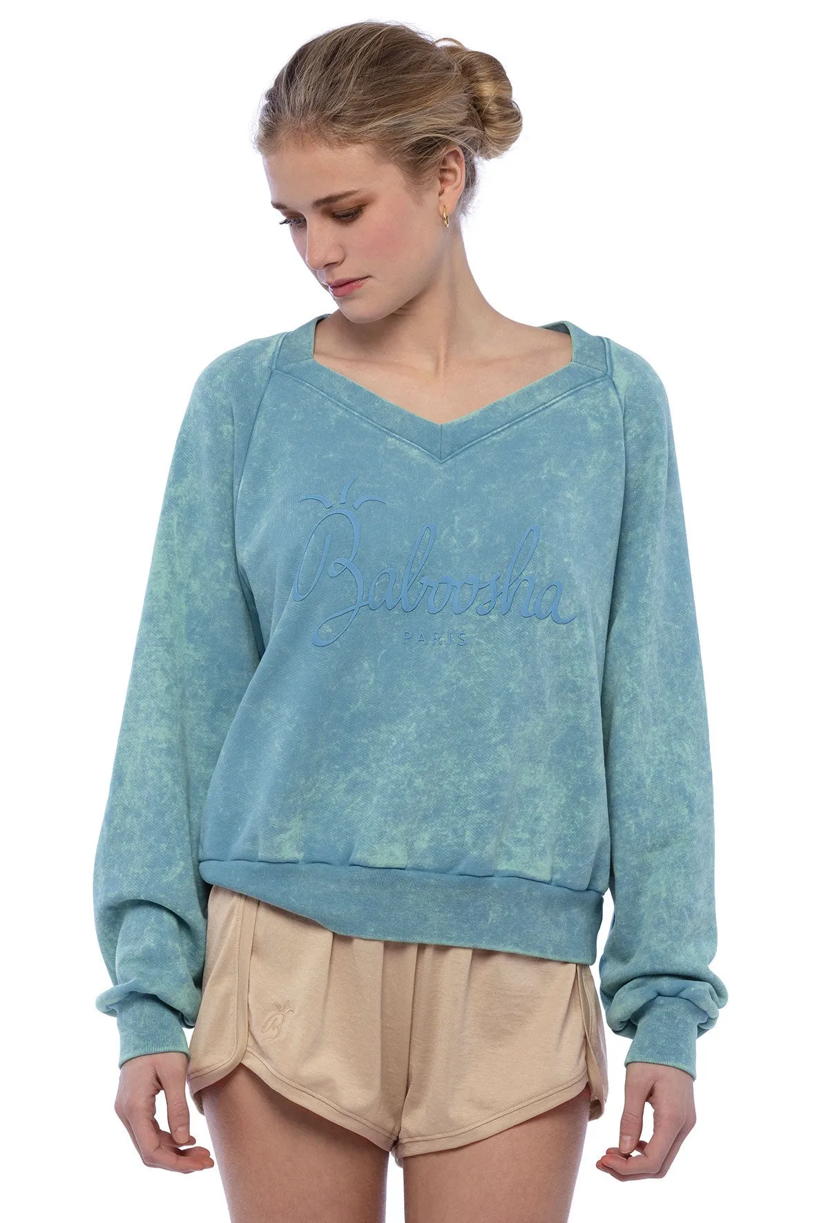 V Neck Sweatshirt in Ocean